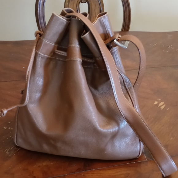 Longchamp. Drawstring handbag - Picture 1 of 9